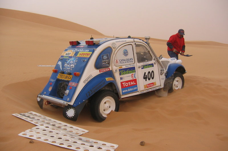 a-1963-citröen-2cv-car-competed-during-the-2007-dakar-rally