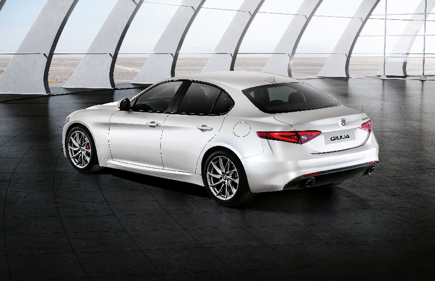 160301 Alfa-Romeo Ginevra-Giulia 05