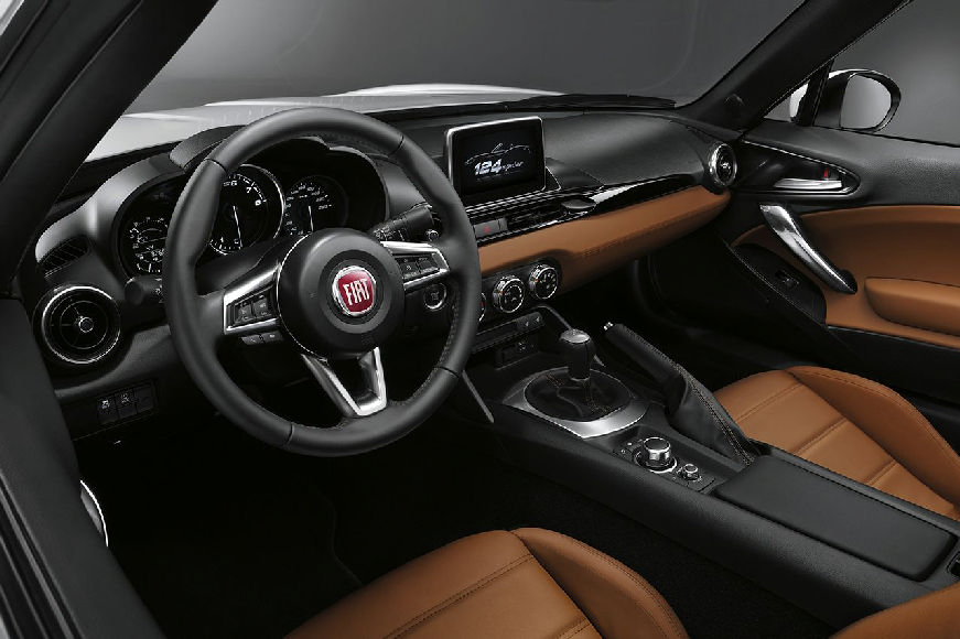 151118 Fiat 124-Spider 06