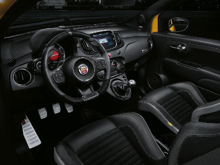 160607 Abarth 595 17