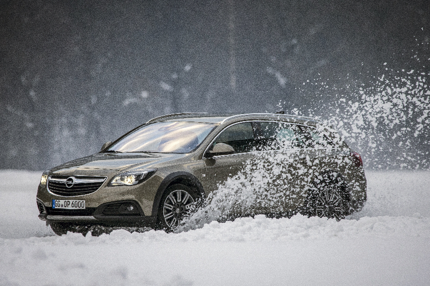 Opel-Insignia-Country-Tourer-303872