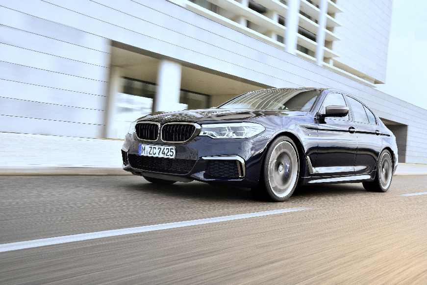Νέα BMW M550i xDrive
