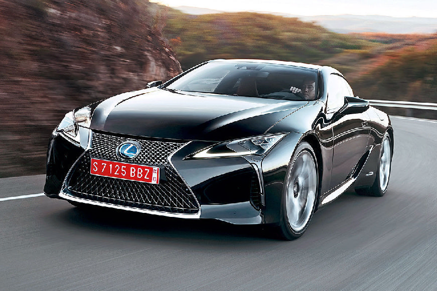 lexus-lc-500-h sxediasmos pou kovei tin anasa