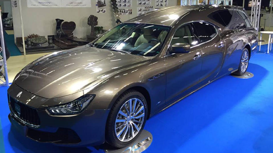 Maserati Ghibli G 3.0 έγινε νεκροφόρα...
