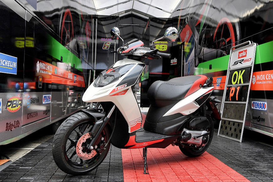 To Aprilia SR 150 Σκούτερ της Χρονιάς στην Ινδία