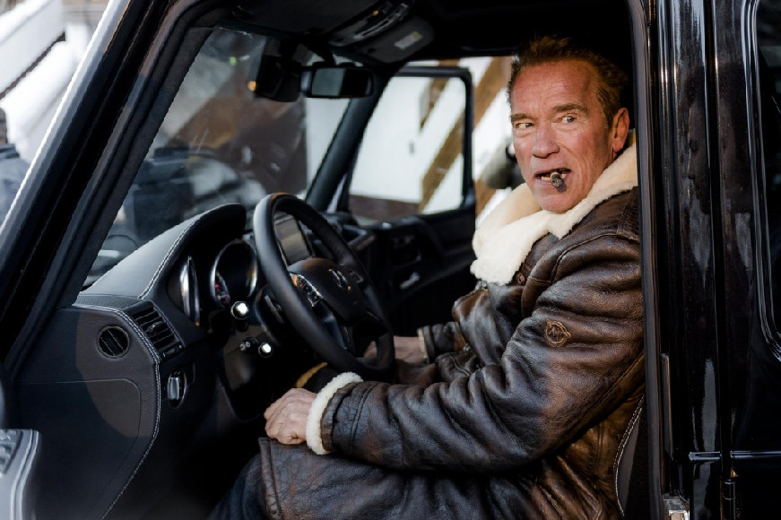 Η Mercedes G350d του Schwarzenegger (video)