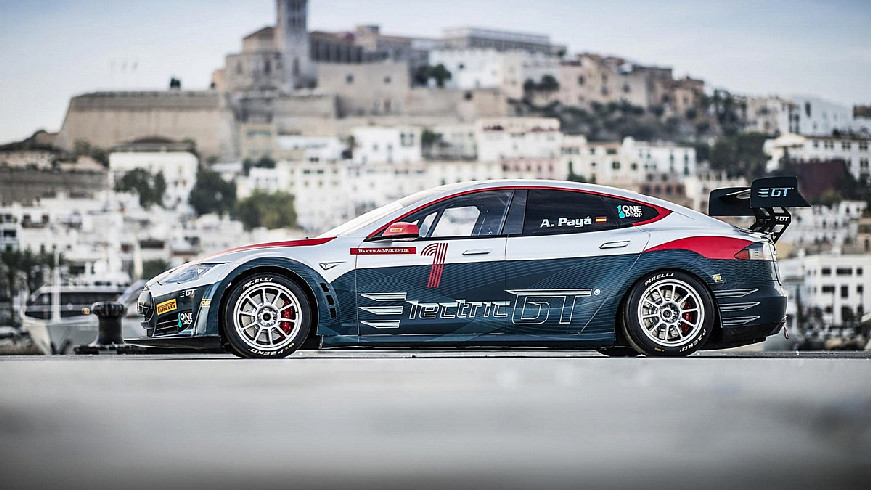 Ενιαίο με Tesla Model S Racer