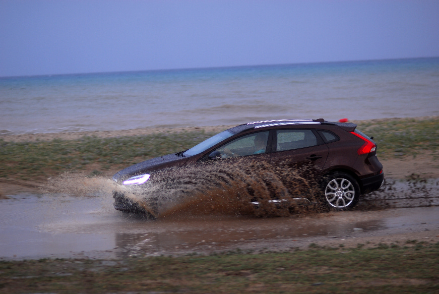 Δοκιμή: Volvo V40 Cross Country T3 3