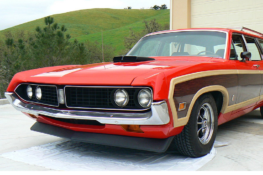 Ford Torino Squire Wagon σε πλειστηριασμό και γίνεται χαμός !
