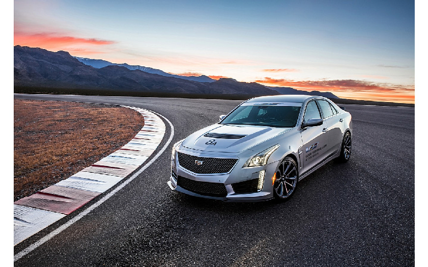 Η σχολή οδήγησης της Cadillac δέχεται μέχρι και 85χρονους (video)