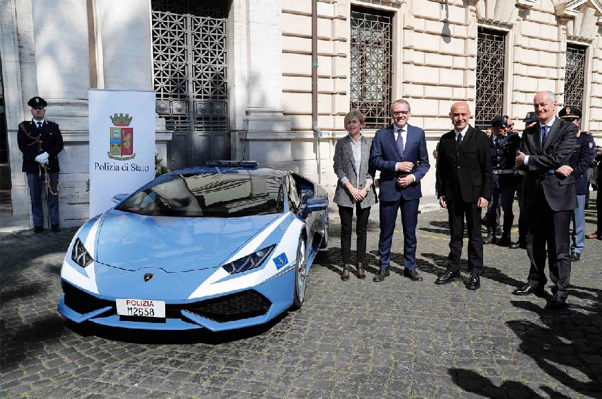 Η Lamborghini Huracan της Ιταλικής τροχαίας2