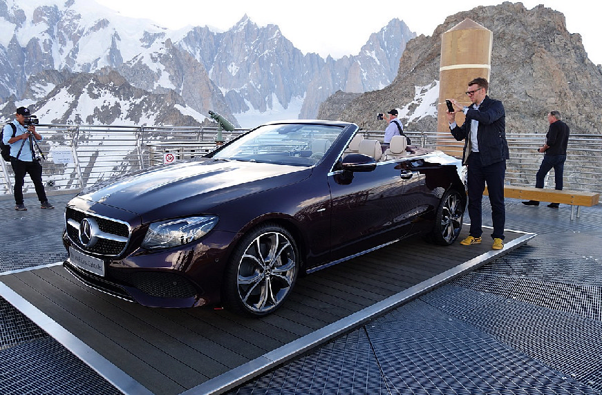 2018-Mercedes-Benz-E-Class-Cabriolet-Mont-Blanc-5-1