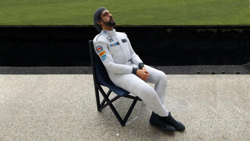 Η κούκλα του Fernando Alonso