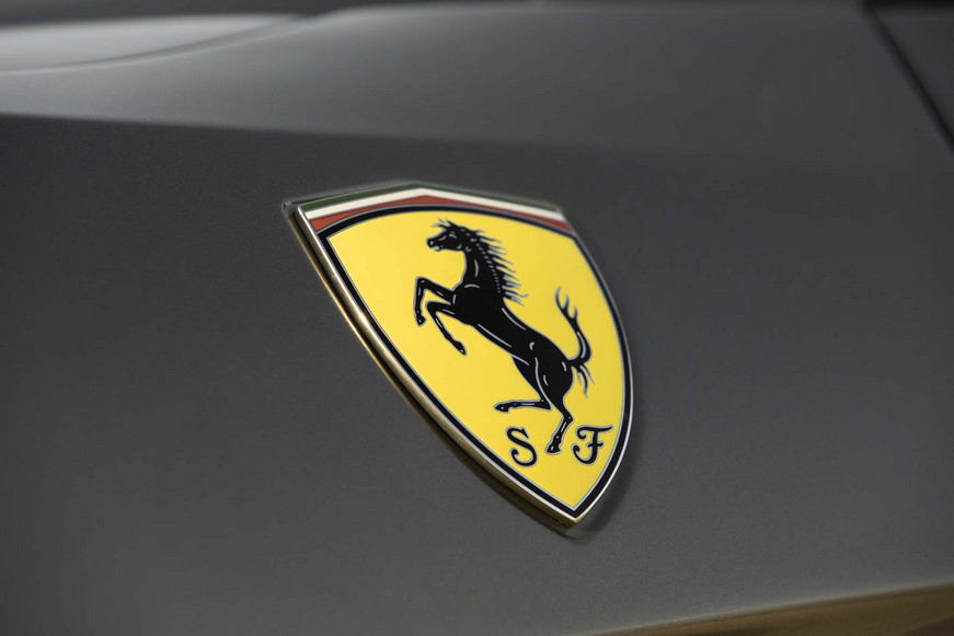 Ferrari-badge-suv