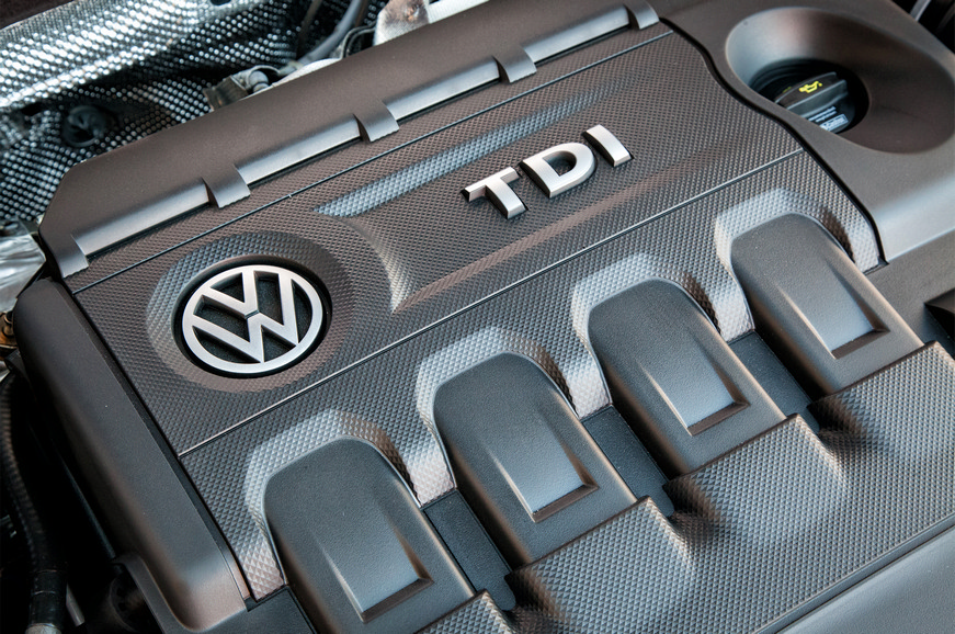 Volkswagen-Golf-TDI-engine