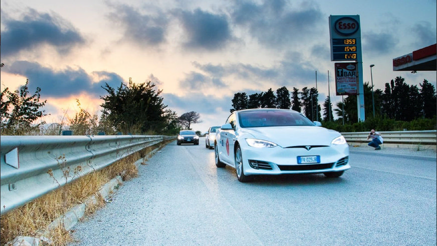 tesla 1000 1