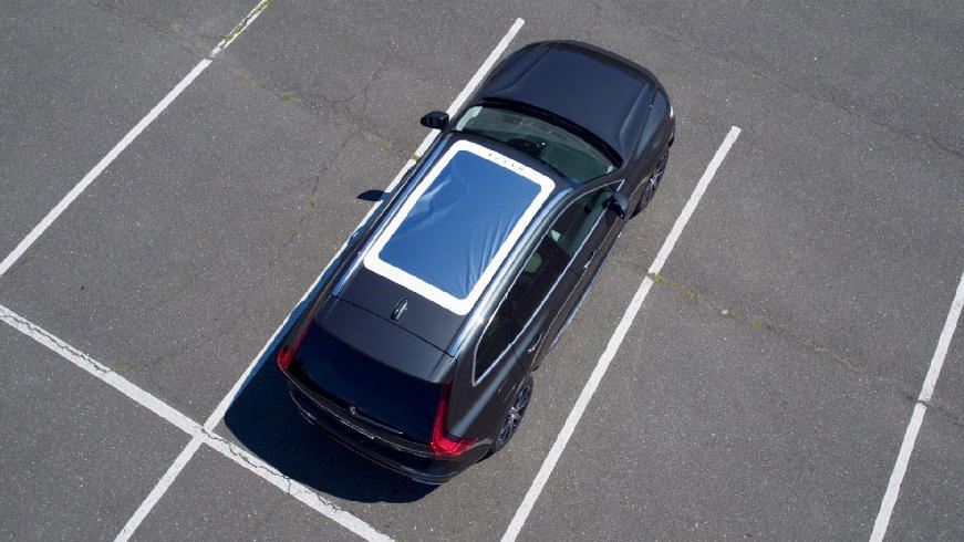 volvo-xc60-solar-eclipse-2