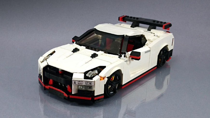 lego gtr nismo 1