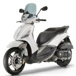 3 Beverly350 Sport Touring white lowres
