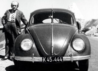 Dr Ing Ferdinand Porsche-mit VW am Fuscher Törl