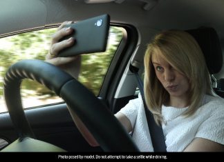 Woman selfie 001