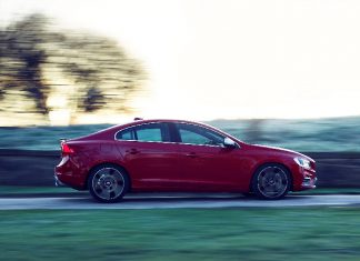 VOLVO S60 T3 1.5 AUTO 1