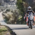 KTM 1290 SUPER DUKE GT 03