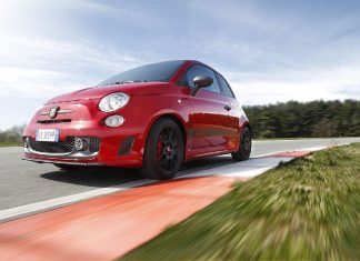 gonews-160406 Abarth 595