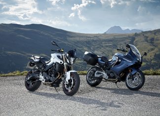 P90241431 highRes bmw-f-800-r-and-bmw-