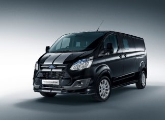 Ford2016 TransitCustom black 34front eciRGB 05
