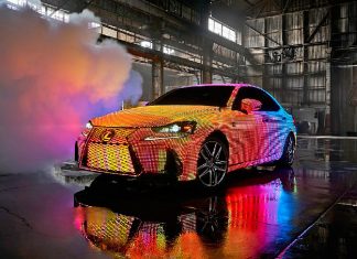 Lexus-LIT-IS-front-three-quarter