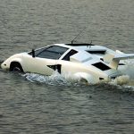 Αμφίβια Lamborghni Countach