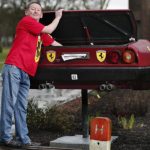 Γραμματοκιβώτιο φτιαγμένο από Ferrari Mondial