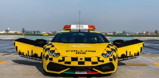 Μια Huracan σε προτρέπει να την ακολουθήσεις στο αεροδρόμιο (BINTEO)