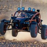 Ο Matt LeBlanc και το Ariel Nomad σκονίζονται