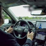 O Πρόεδρος της Nissan Carlos Ghosn, στο τιμόνι ενός αυτόνομου οχήματος