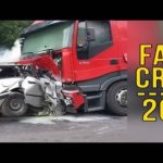 Συγκλονιστικά ατυχήματα αυτοκινήτων για το 2016 (VIDEO) Συγκλονιστικά ατυχήματα αυτοκινήτων για το 2016 (VIDEO)