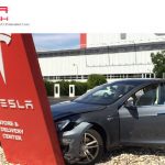 Tesla-crash