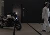 Honda Riding Assist και η μοτοσικλέτα στέκεται όρθια μόνη της (VIDEO)