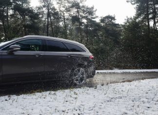 Η Ford ξεκίνησε έρευνα για δημιουργία εικονικού χάρτη για λακκούβες