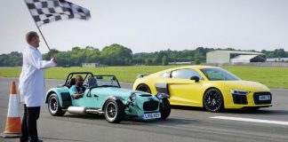 Κόντρα Audi R8 V10 με Caterham 620S (video)