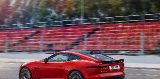 Αγωνιστική Jaguar F-Type