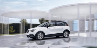 Επιλογή από πέντε κινητήρες βενζίνης και diesel για το Opel Crossland X