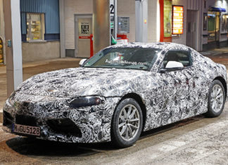 H Toyota Supra αποκαλύπτεται σιγά σιγά