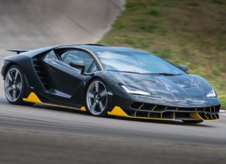 Παραδόθηκε η πρώτη Lamborghini Centenario