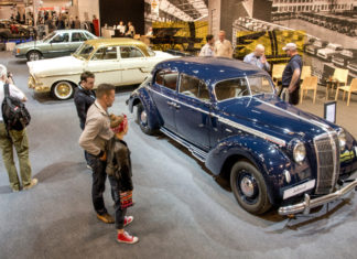 H Opel γιορτάζει 80 χρόνια με τις ναυαρχίδες της