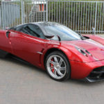 Pagani Huayra με 4000 χλμ. πωλείται πάνω απο 2 εκατ.