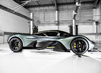 H Aston Martin σκανάρει το σώμα του οδηγού για να φτιάξει το κάθισμα του