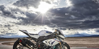 P90254420 highRes bmw-hp4-race-04-2017