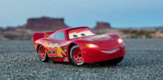Το νέο αγωνιστικό Cars 3 Lightning McQueen